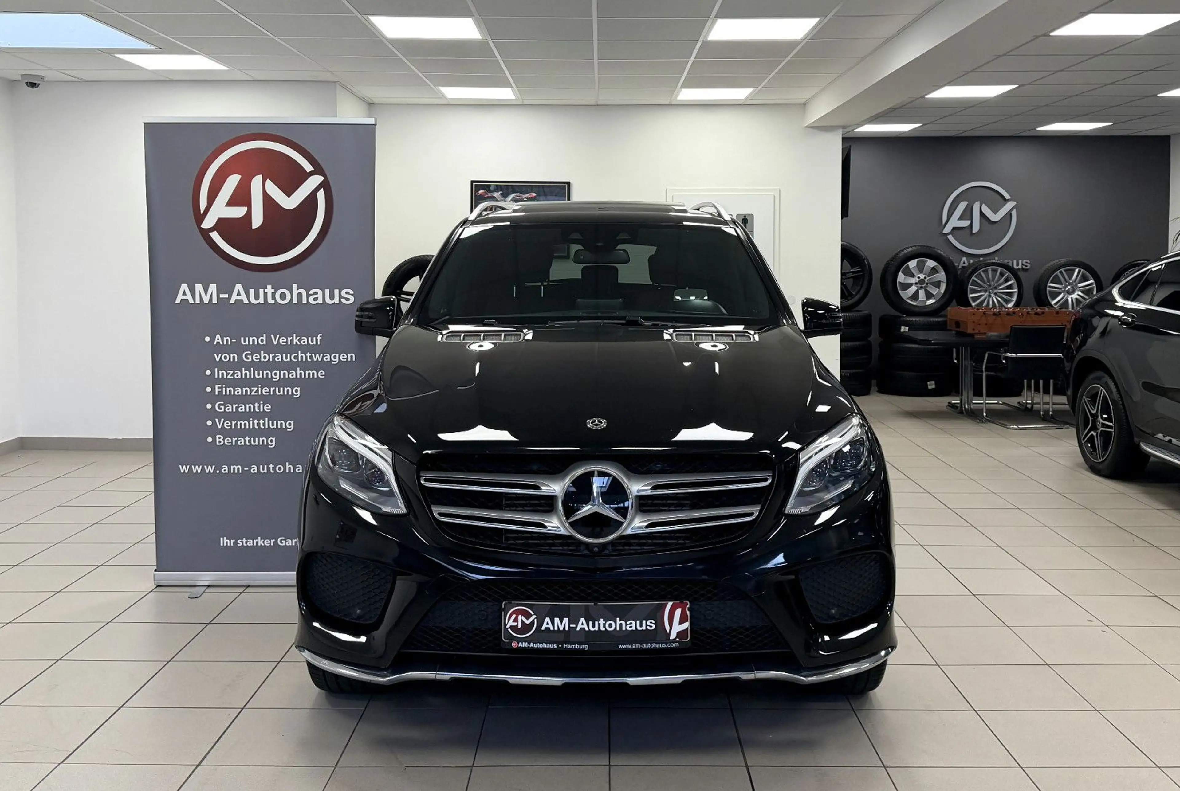 Mercedes-Benz GLE 350 4M *AMG*Night*GlasSD*ACC*AHK*Memory*360° — photo 9