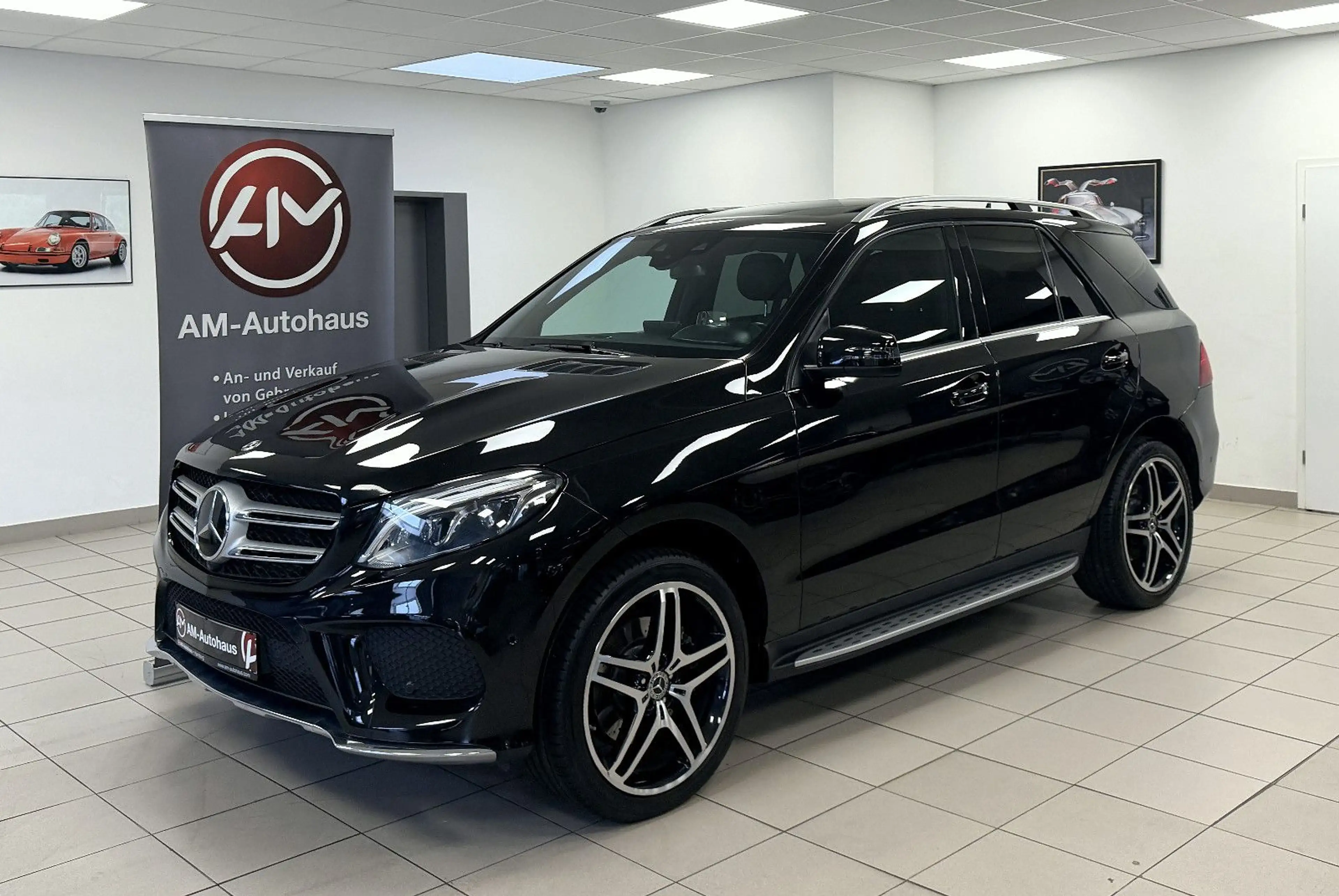 Mercedes-Benz GLE 350 4M *AMG*Night*GlasSD*ACC*AHK*Memory*360° — photo 2