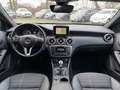 Mercedes-Benz A 200 d Urban Zwart - thumbnail 15