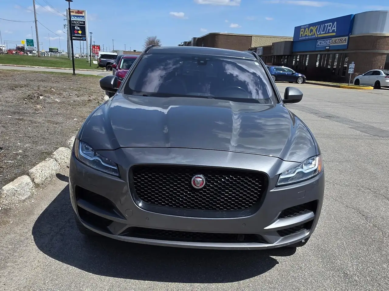 Jaguar F-Pace снимка Jaguar F-Pace