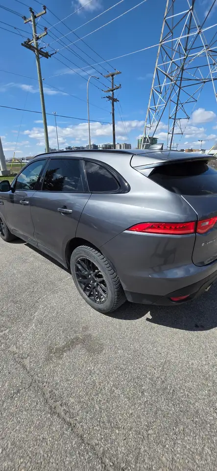 Jaguar F-Pace снимка Jaguar F-Pace