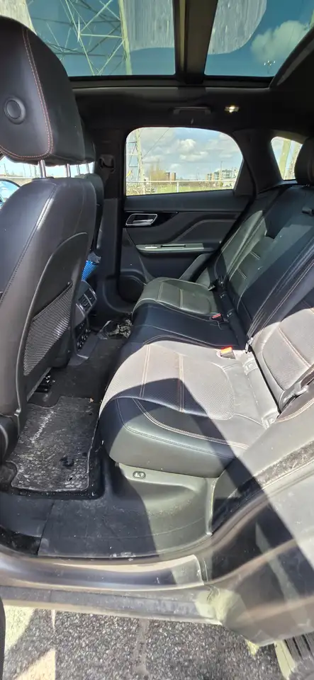 Jaguar F-Pace снимка Jaguar F-Pace