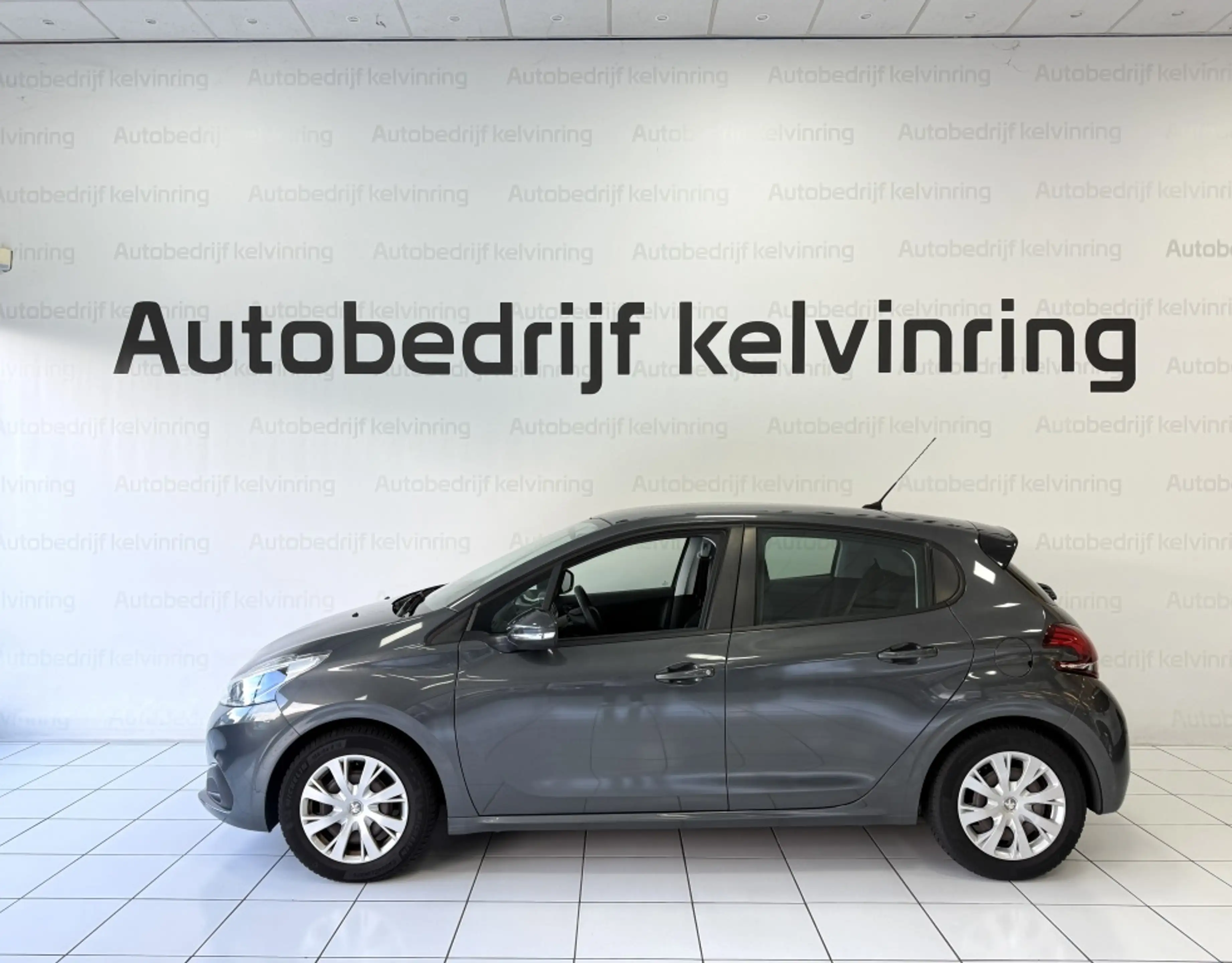 Peugeot 208 1.2 PureT. Blue Lion Bovag Garantie NAP — photo 6