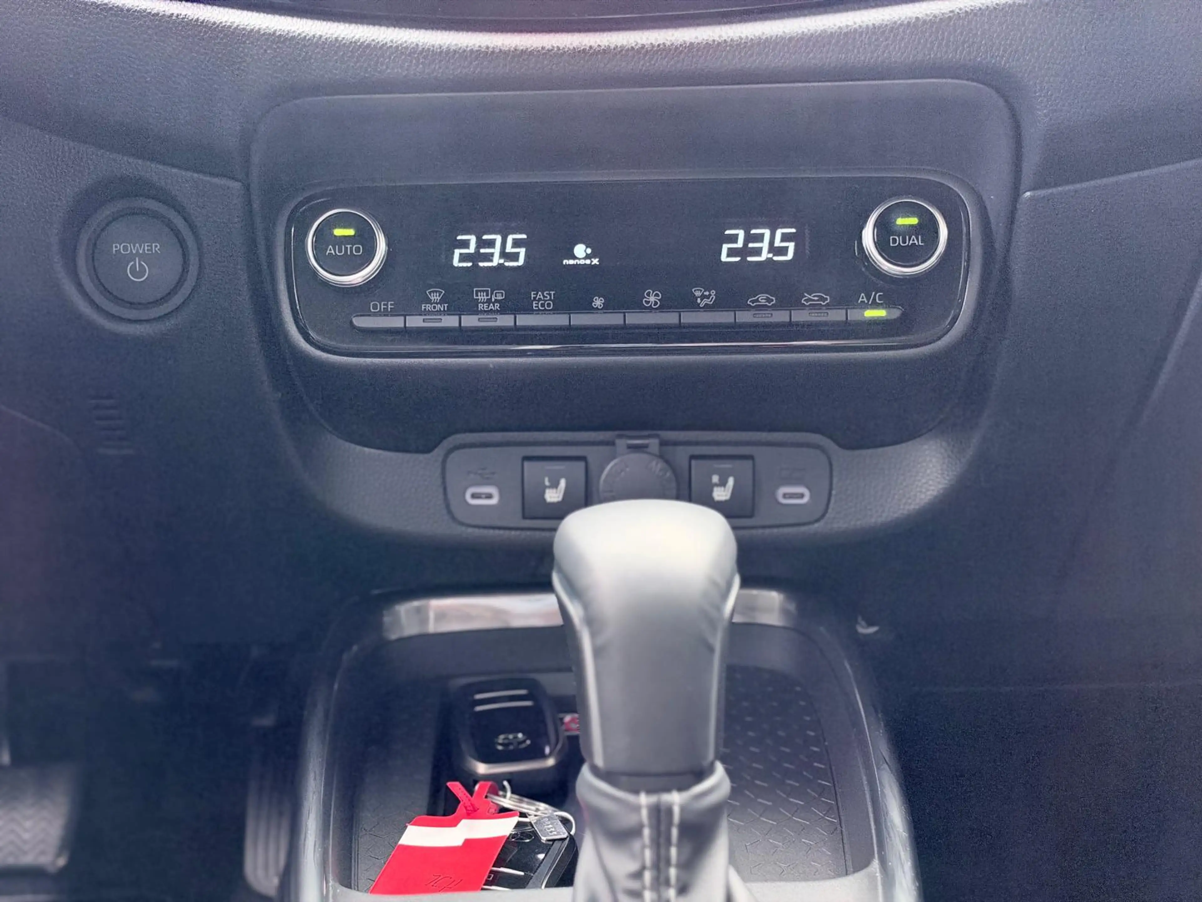 Toyota Aygo X Hybrid 115 GR Sport Automaat | JBL | LED | Keyless — photo 15