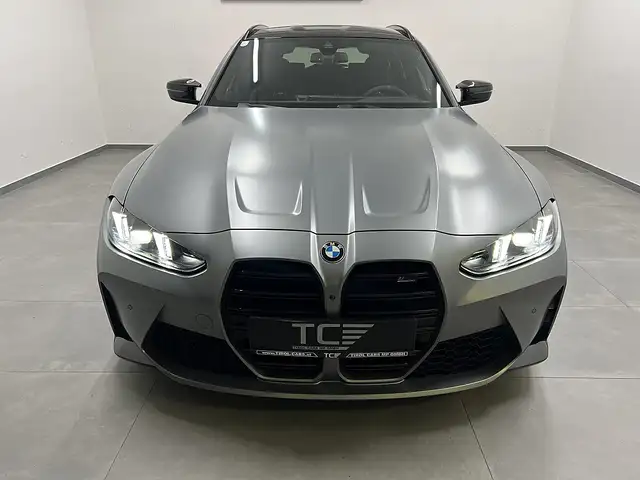 BMW M3 view 2