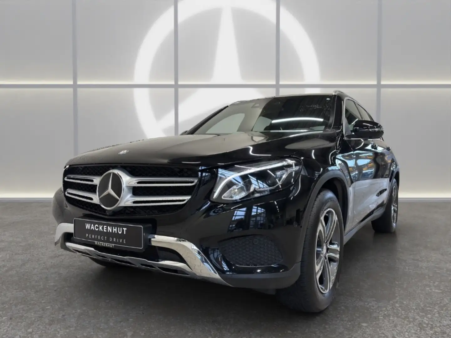Mercedes-Benz GLC 250 d 4M EXCLUSIVE INT AHK+RFK+DIST+LED+NAVI Schwarz - 2