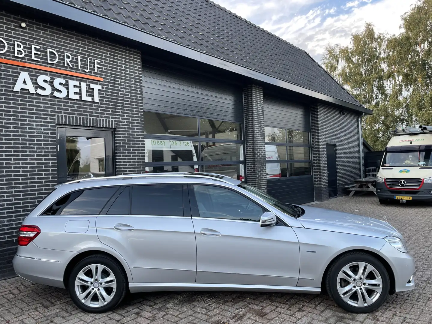 Mercedes-Benz E 200 Estate CGI Business Class Avantgarde Schuifdak , N Gris - 2