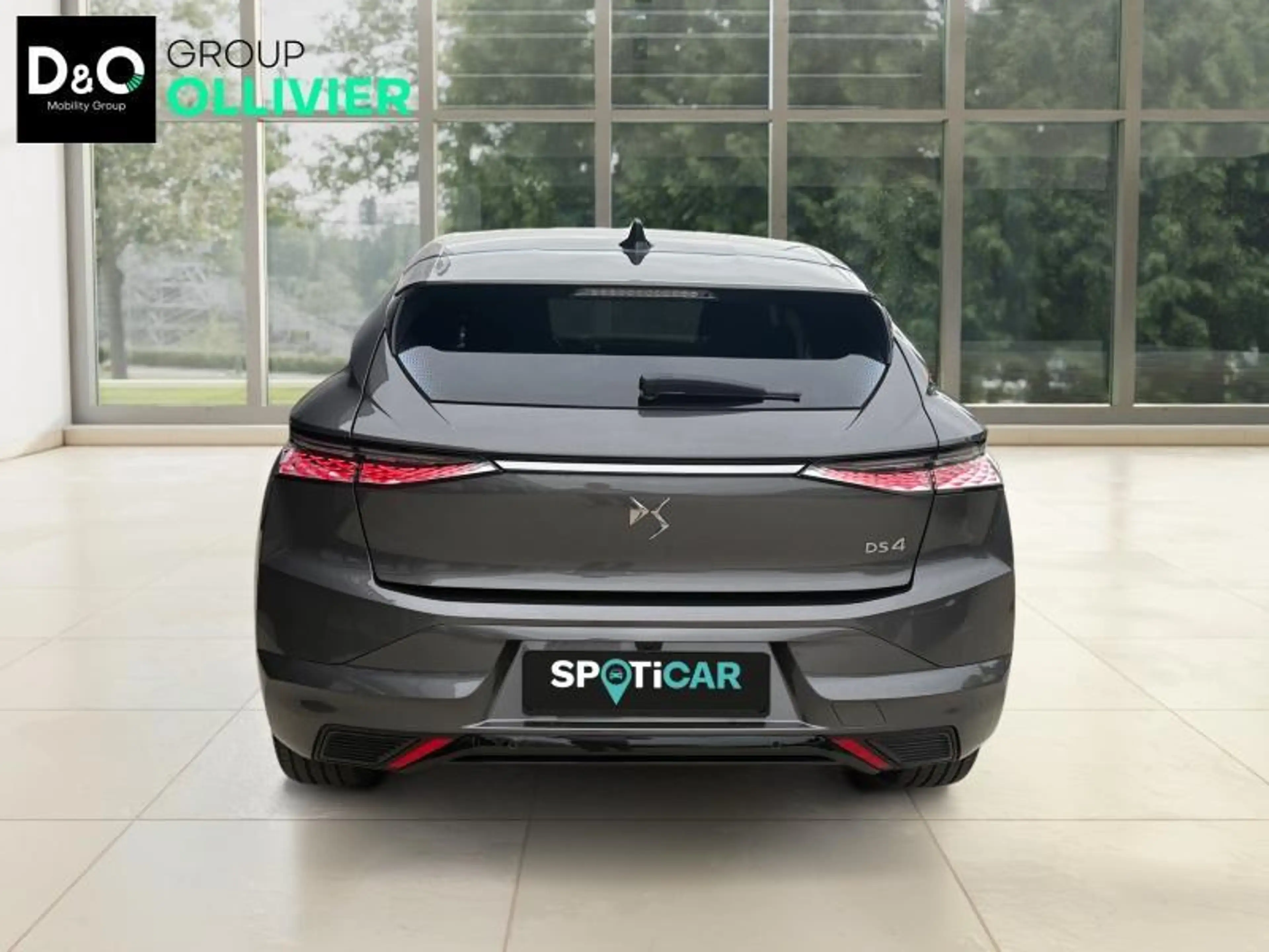 DS Automobiles DS 4 PALLAS MICRO HYBRID — photo 4