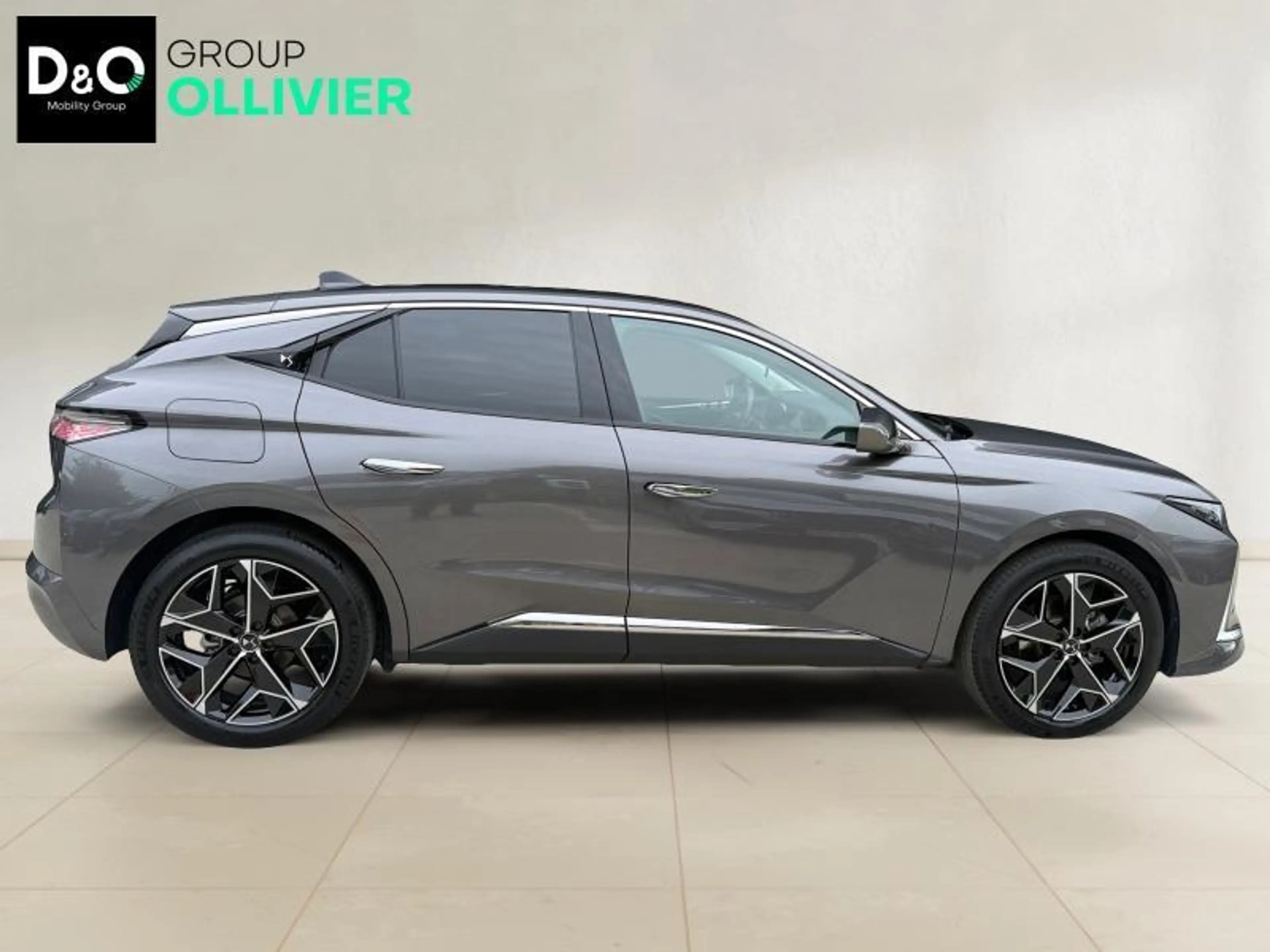 DS Automobiles DS 4 PALLAS MICRO HYBRID — photo 6