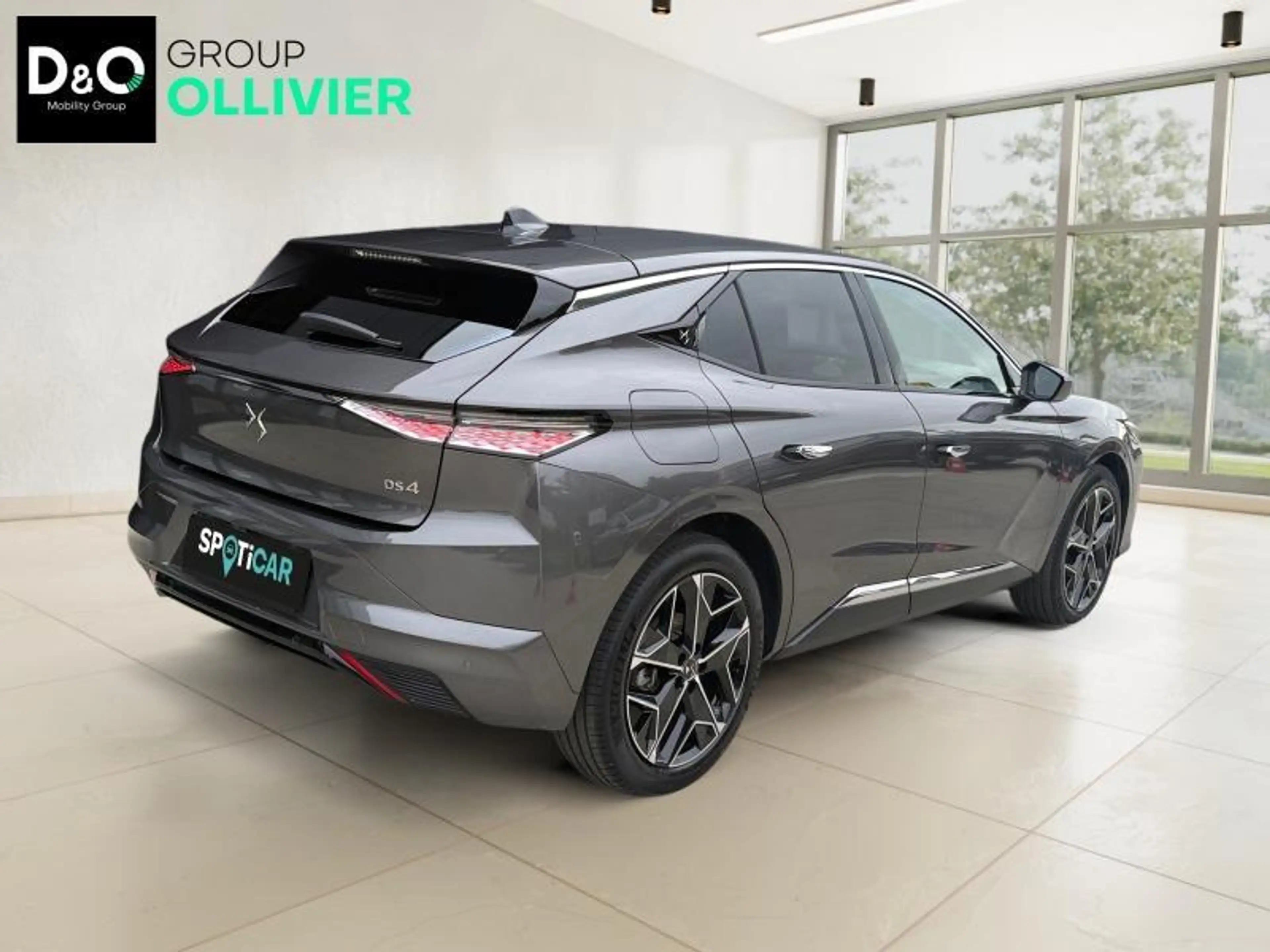 DS Automobiles DS 4 PALLAS MICRO HYBRID — photo 5