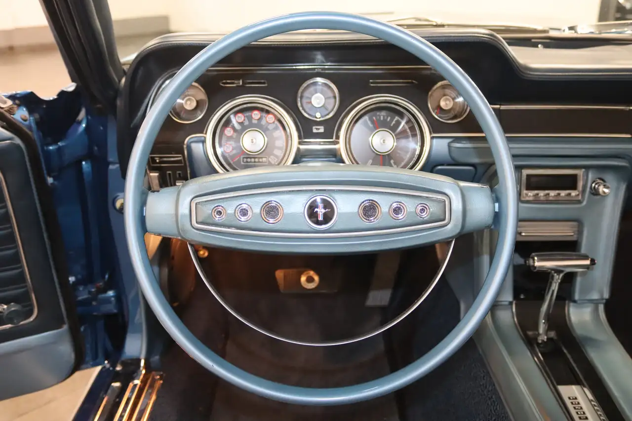 Ford Mustang Cabrio Oldtimer Top Zustand 302 cu, foto 11