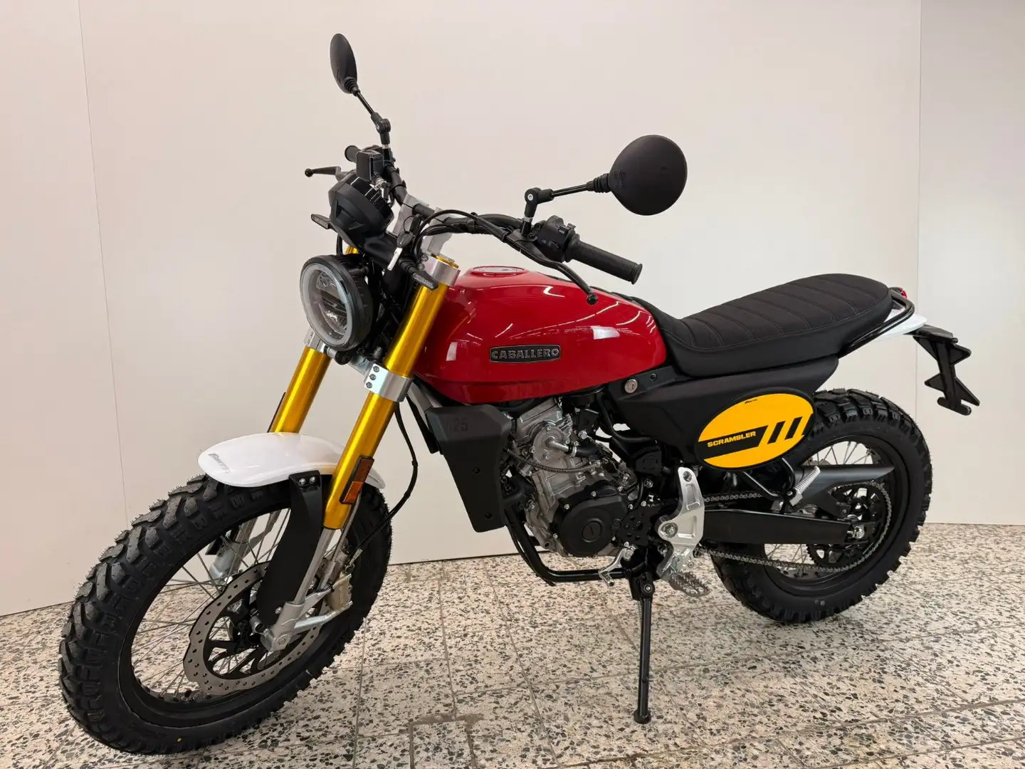 Fantic Caballero Scrambler 125 ABS JETZT Mod.  2025 NEU Rot - 2