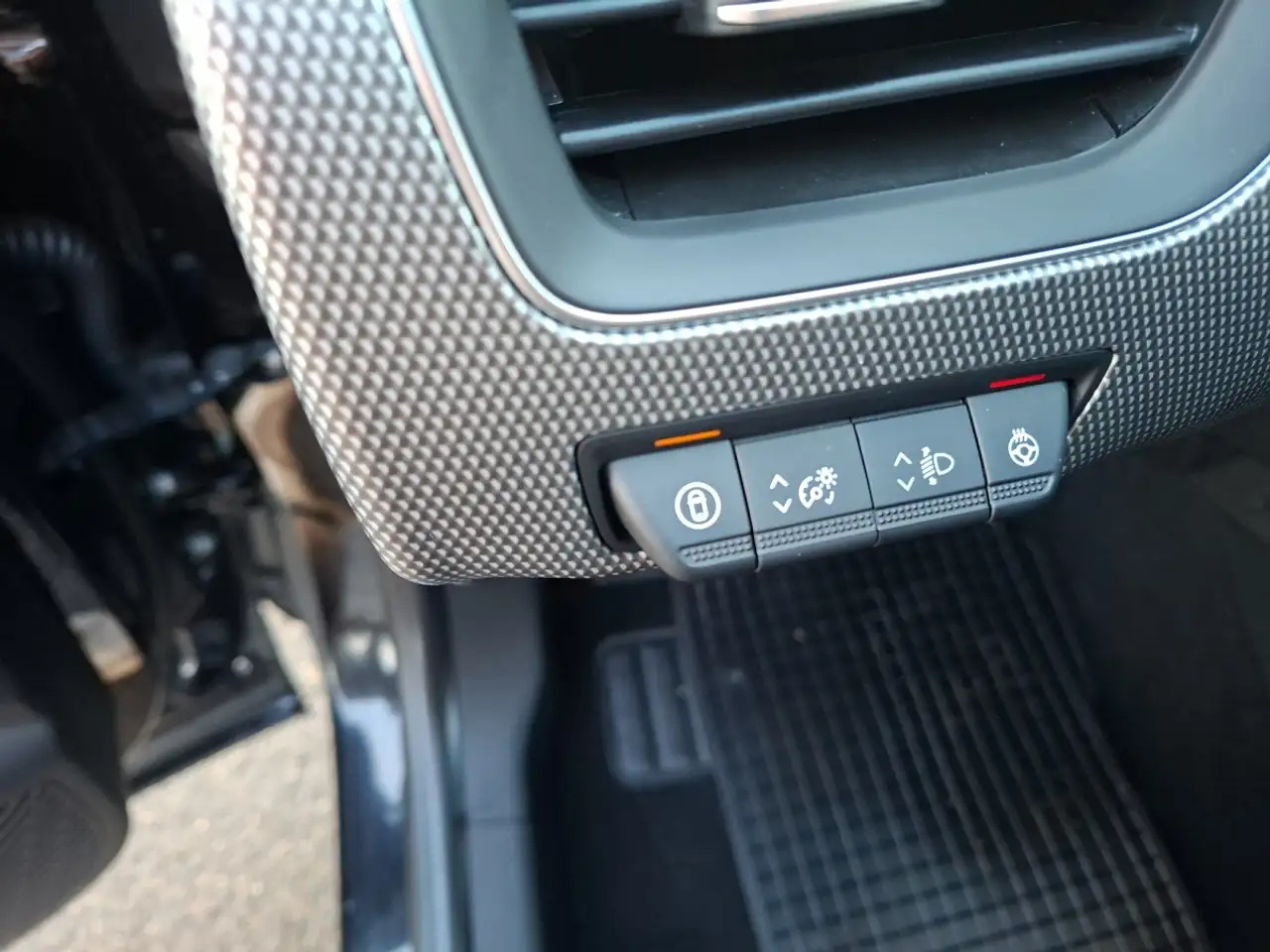 Renault Arkana Techno TCe 140 PS EDC 18