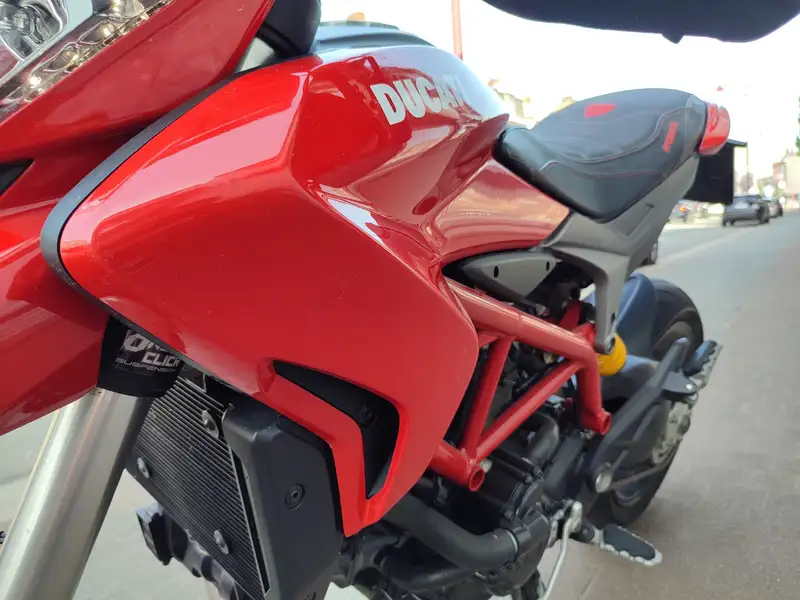 Ducati Hypermotard 821 - foto 5