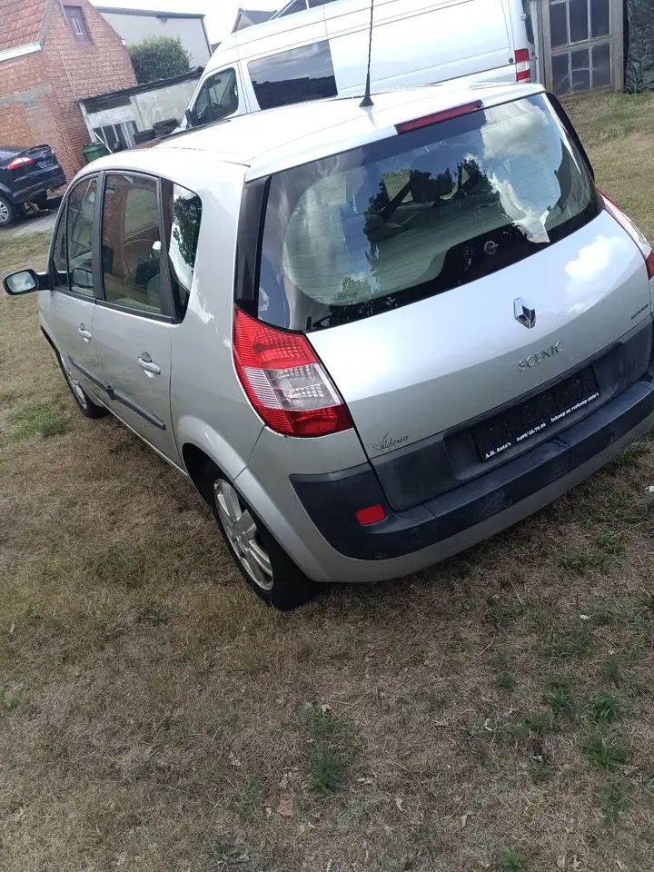Renault Megane 1.6i 16v Privil�ge, foto 4