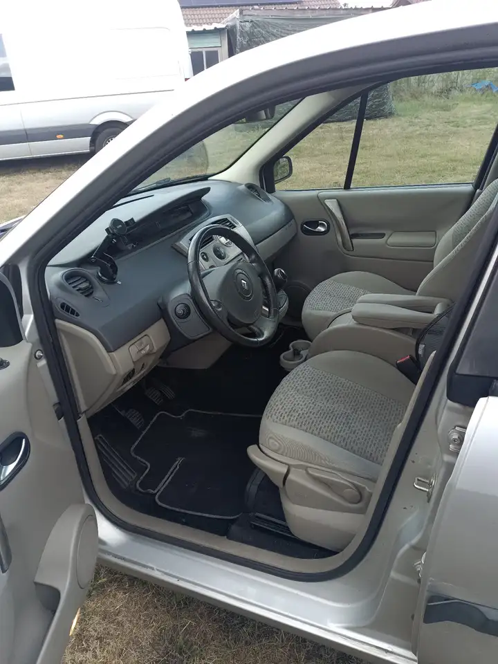 Renault Megane 1.6i 16v Privil�ge, foto 5