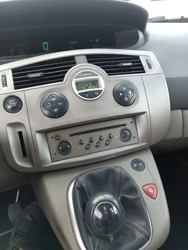 Renault Megane 1.6i 16v Privil�ge, foto 8