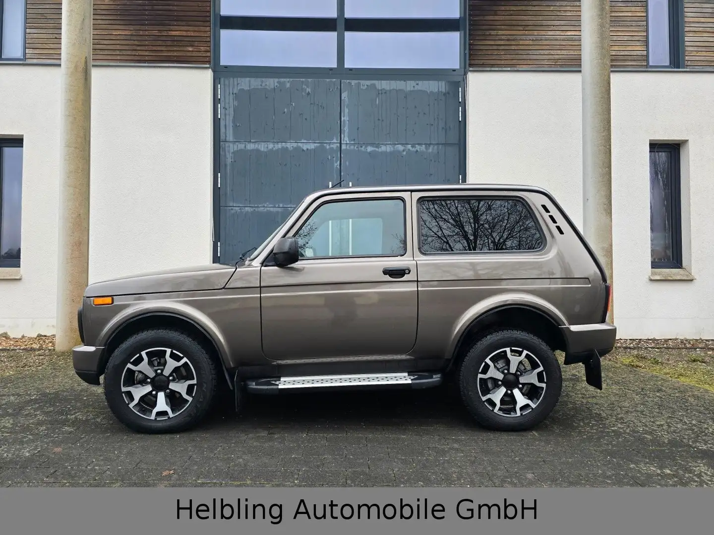 Lada Niva URBAN KLIMA SITZHEIZUNG 1-Hand Maro - 2