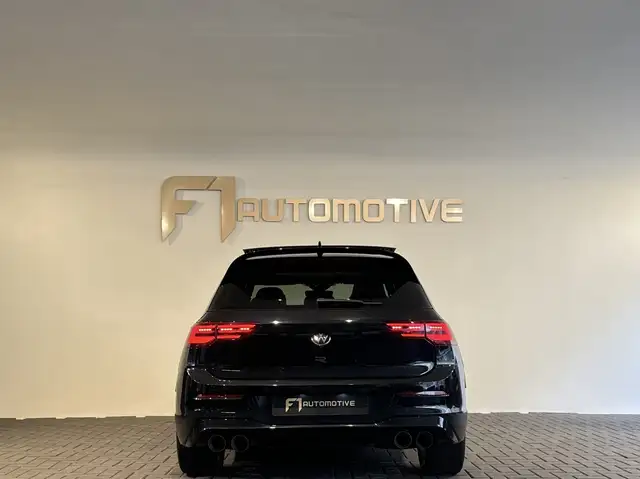 Volkswagen Golf view 5