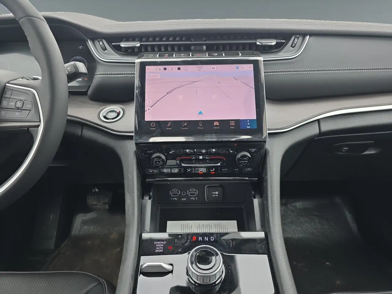 Jeep Grand Cherokee photo Jeep Grand Cherokee