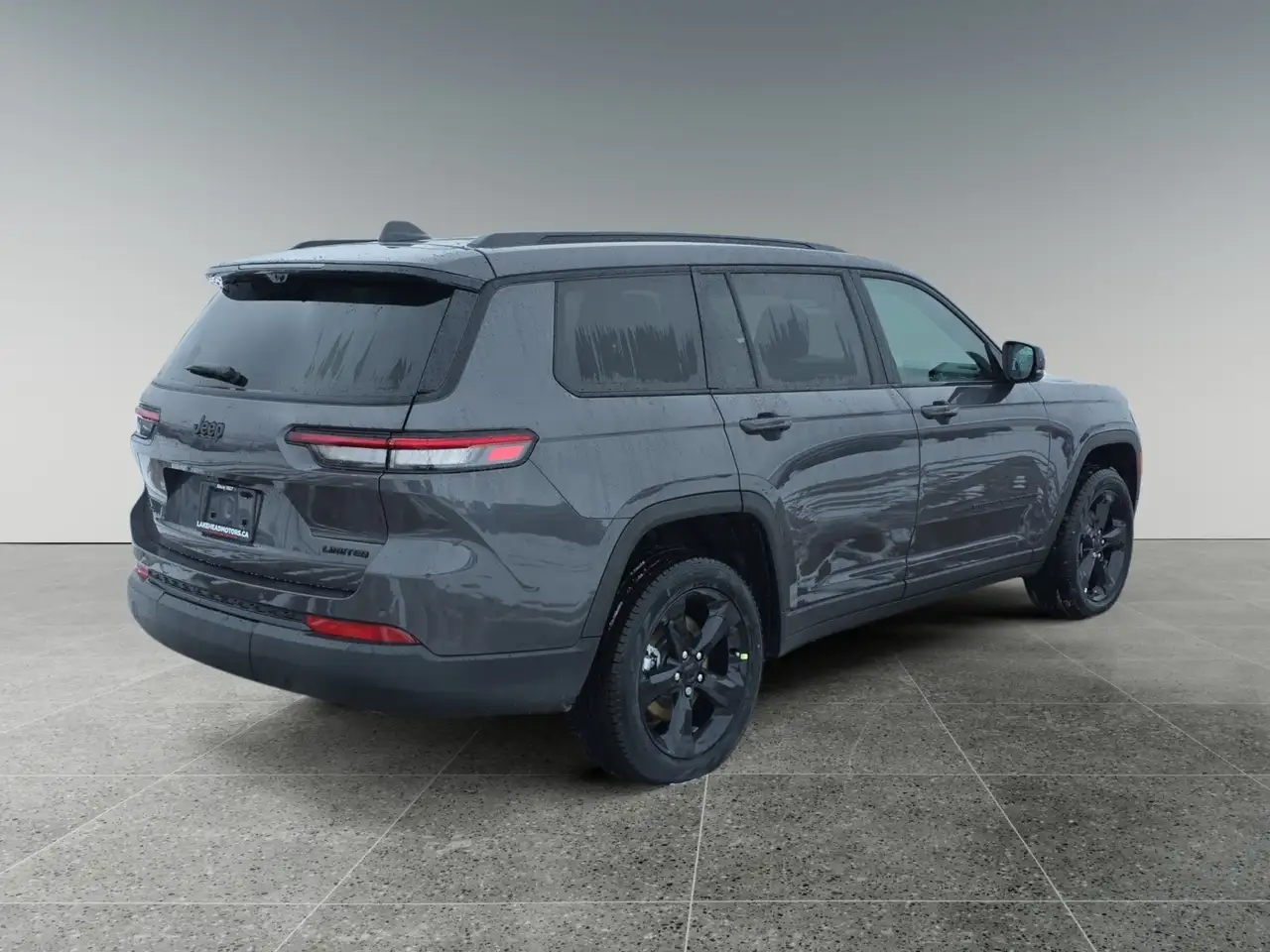 Jeep Grand Cherokee photo Jeep Grand Cherokee