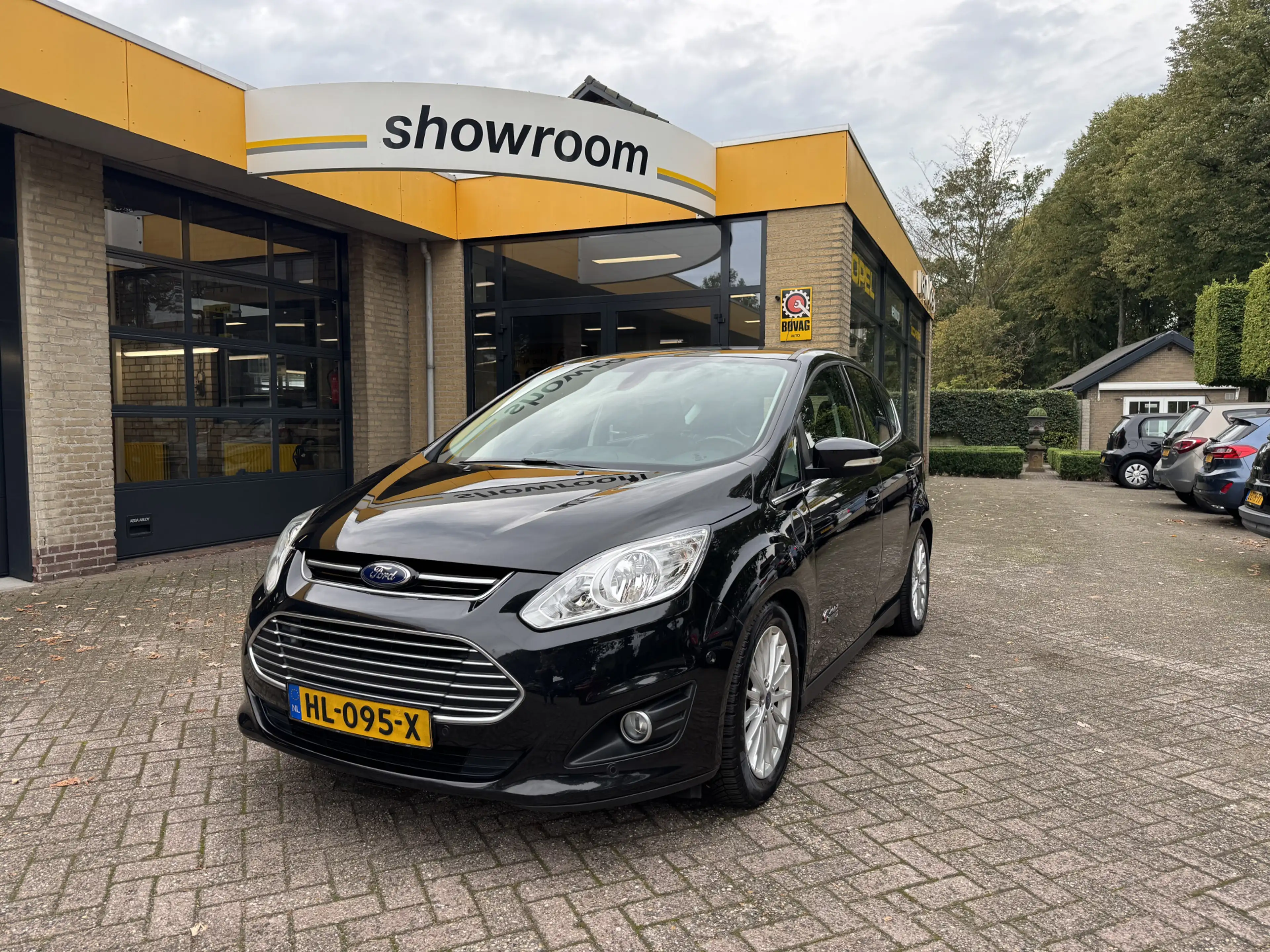 Ford C-Max 2.0 Plug-in Hybrid Titanium Plus Climate Control P