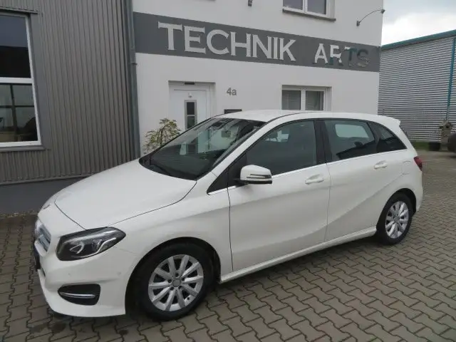 Mercedes-Benz B 180 Automatik KD/Reifen neu TÜV 03/2018