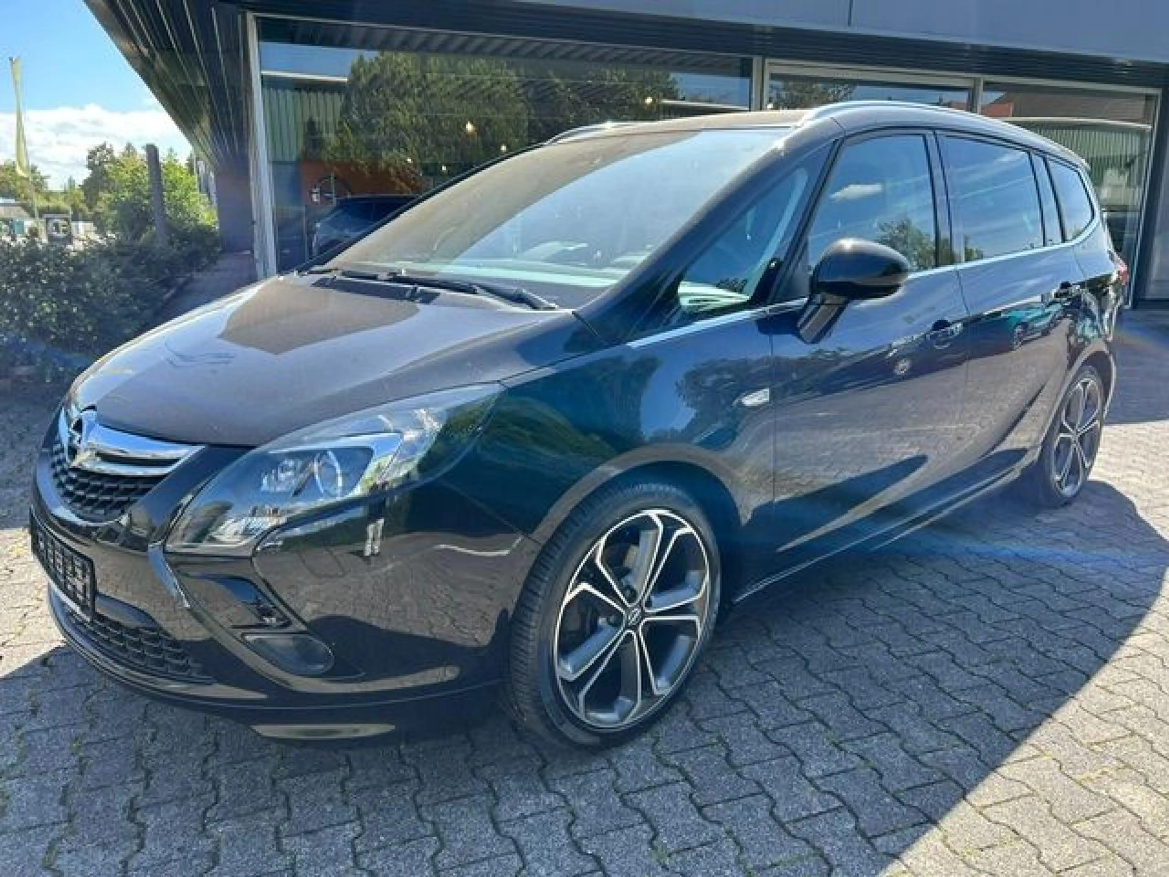 Opel Zafira Tourer Sport