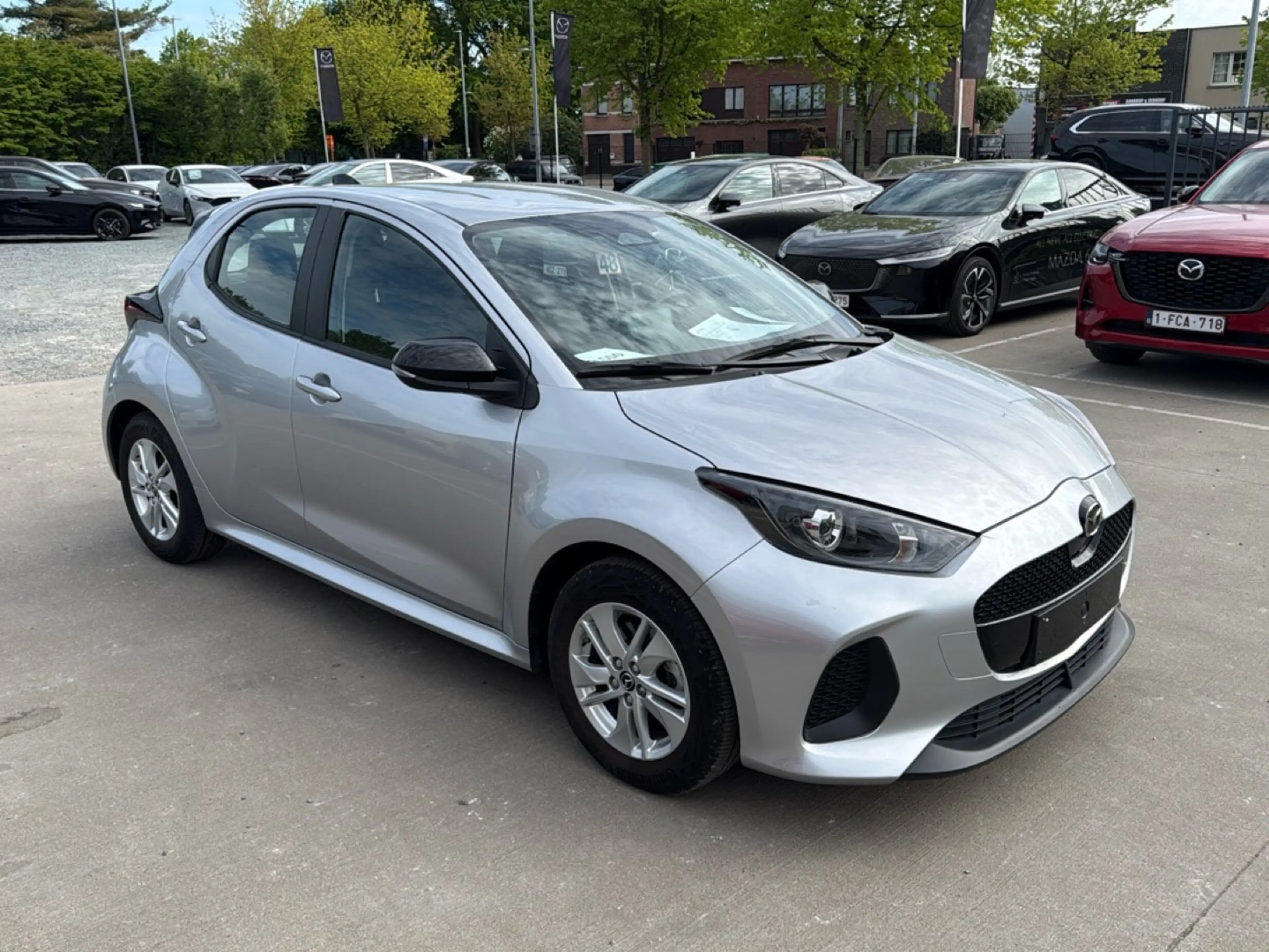 Mazda 2 1.5 Hybrid VVT-i 116 Centre-Line — photo 8