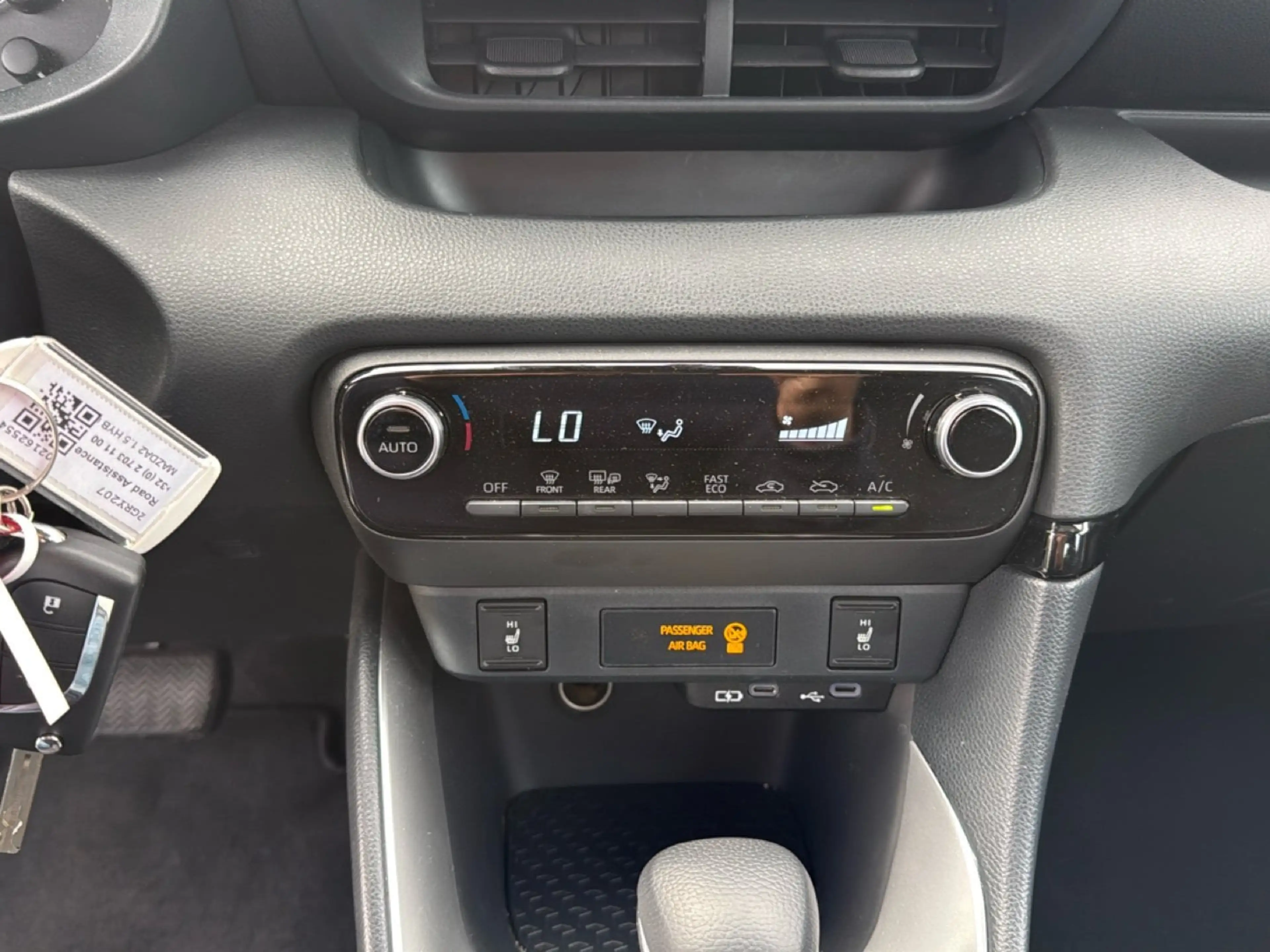 Mazda 2 1.5 Hybrid VVT-i 116 Centre-Line — photo 13