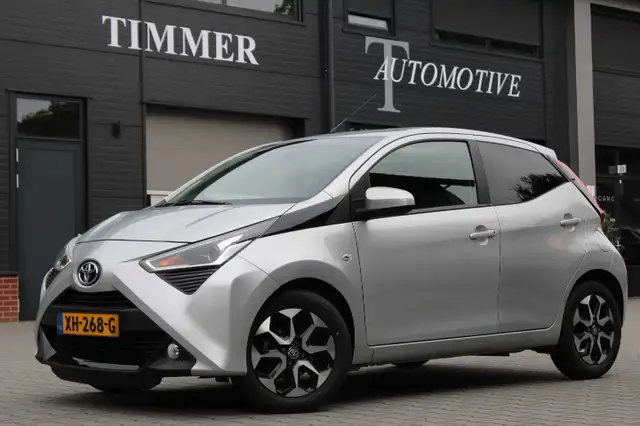 Toyota Aygo 1.0 VVT-i x-joy - Climat control - Lichtmetalen ve