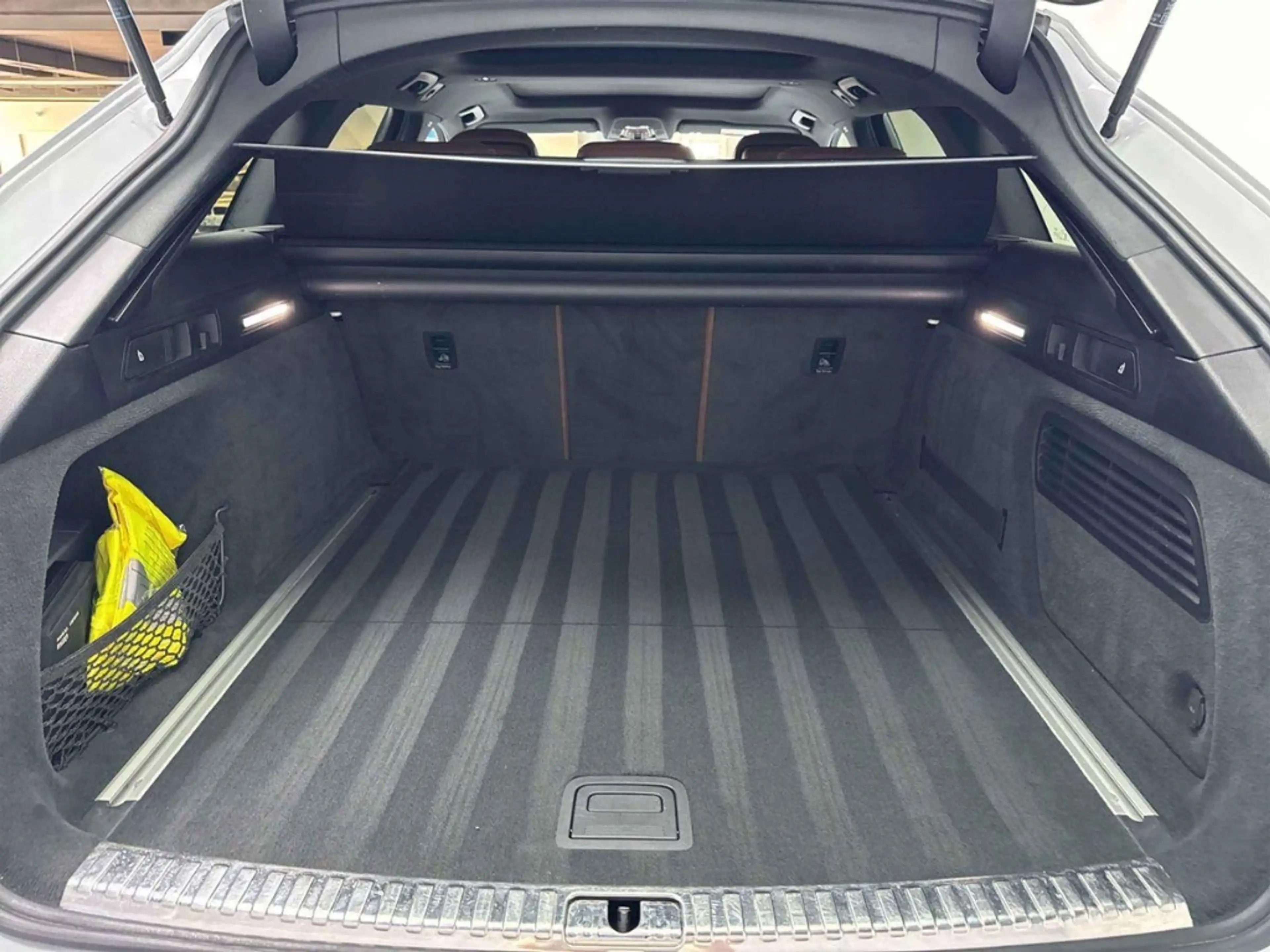 Audi A6 allroad quattro  50 TDI B&O Luft Matrix Pano — photo 10