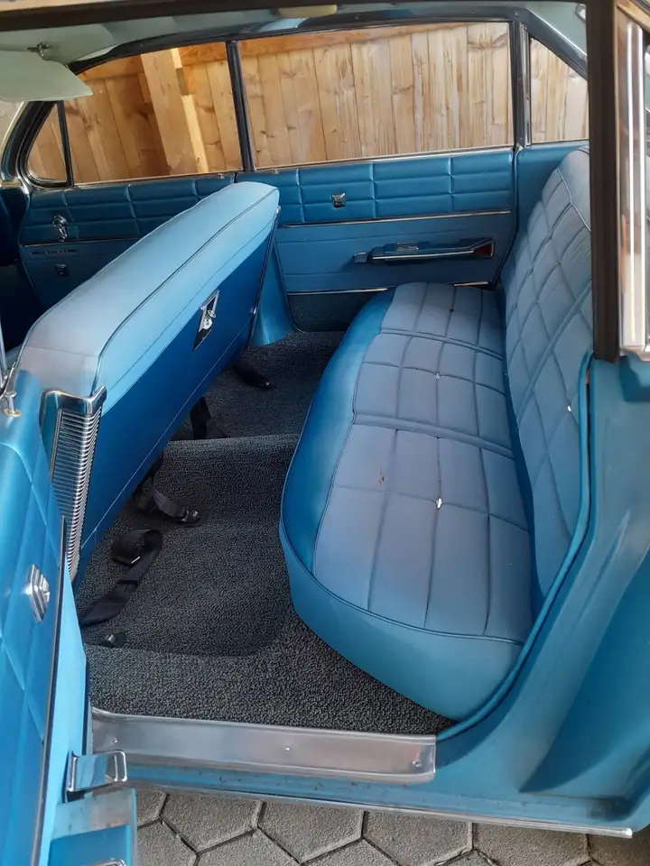 Oldsmobile Holiday Ninety Eight, foto 6