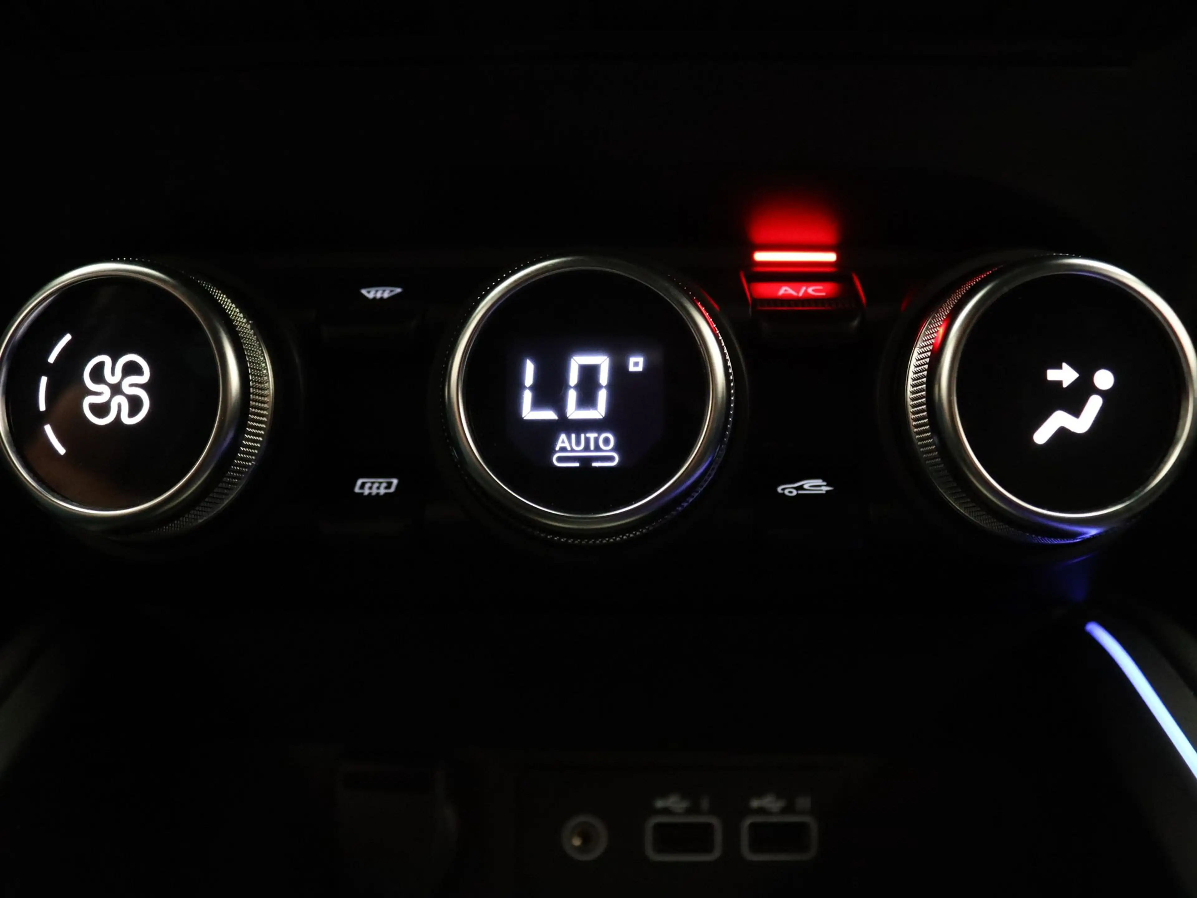 Renault Clio 145pk E-Tech Full Hybrid esprit Alpine Apple Carpl — photo 7