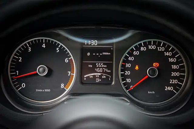 Volkswagen Polo view 3