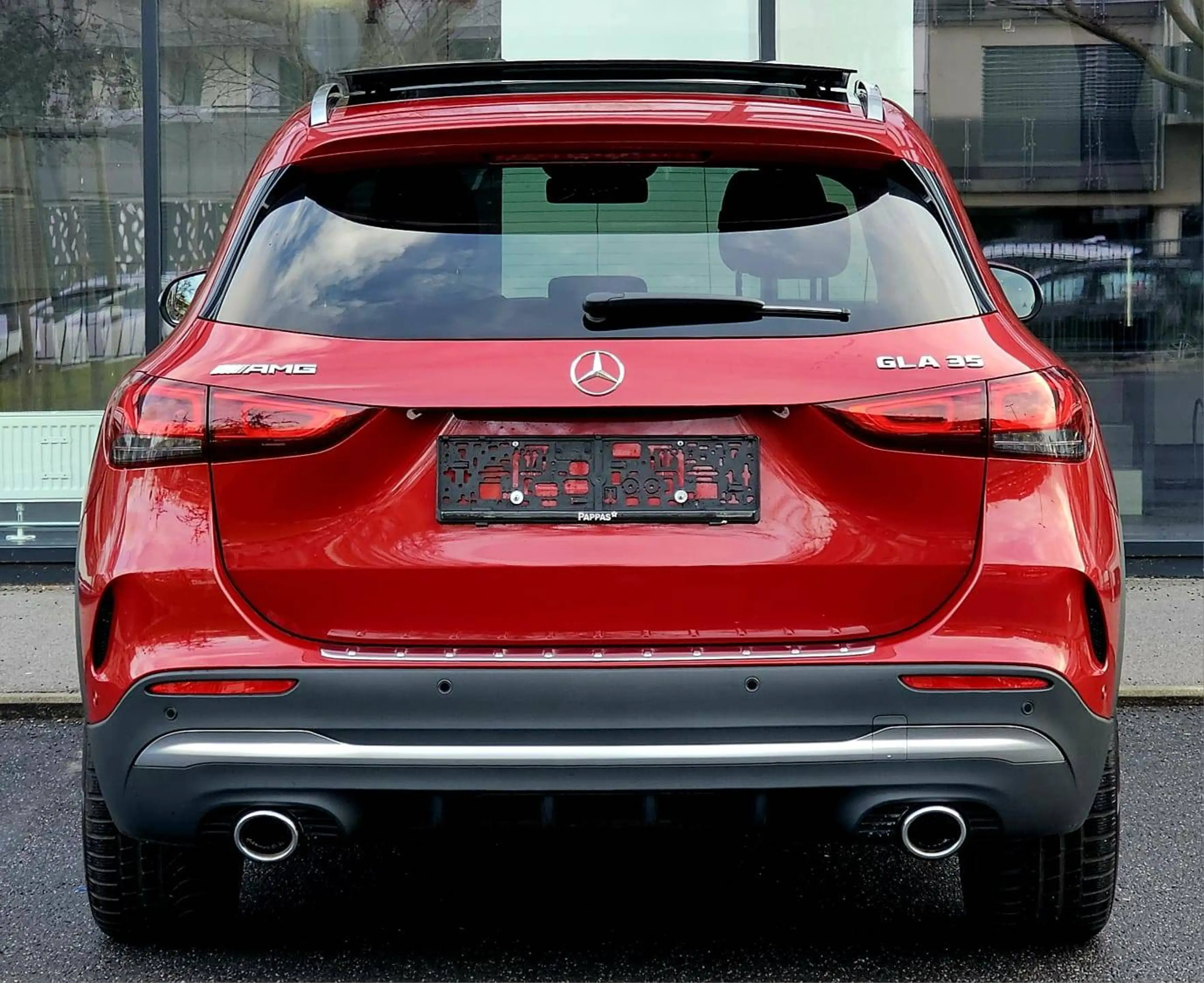 Mercedes-Benz GLA 35 AMG GLA 35 4MATIC Aut."Nur 46.000 Km" "Neues Pickerl" "Neues Service" — photo 8