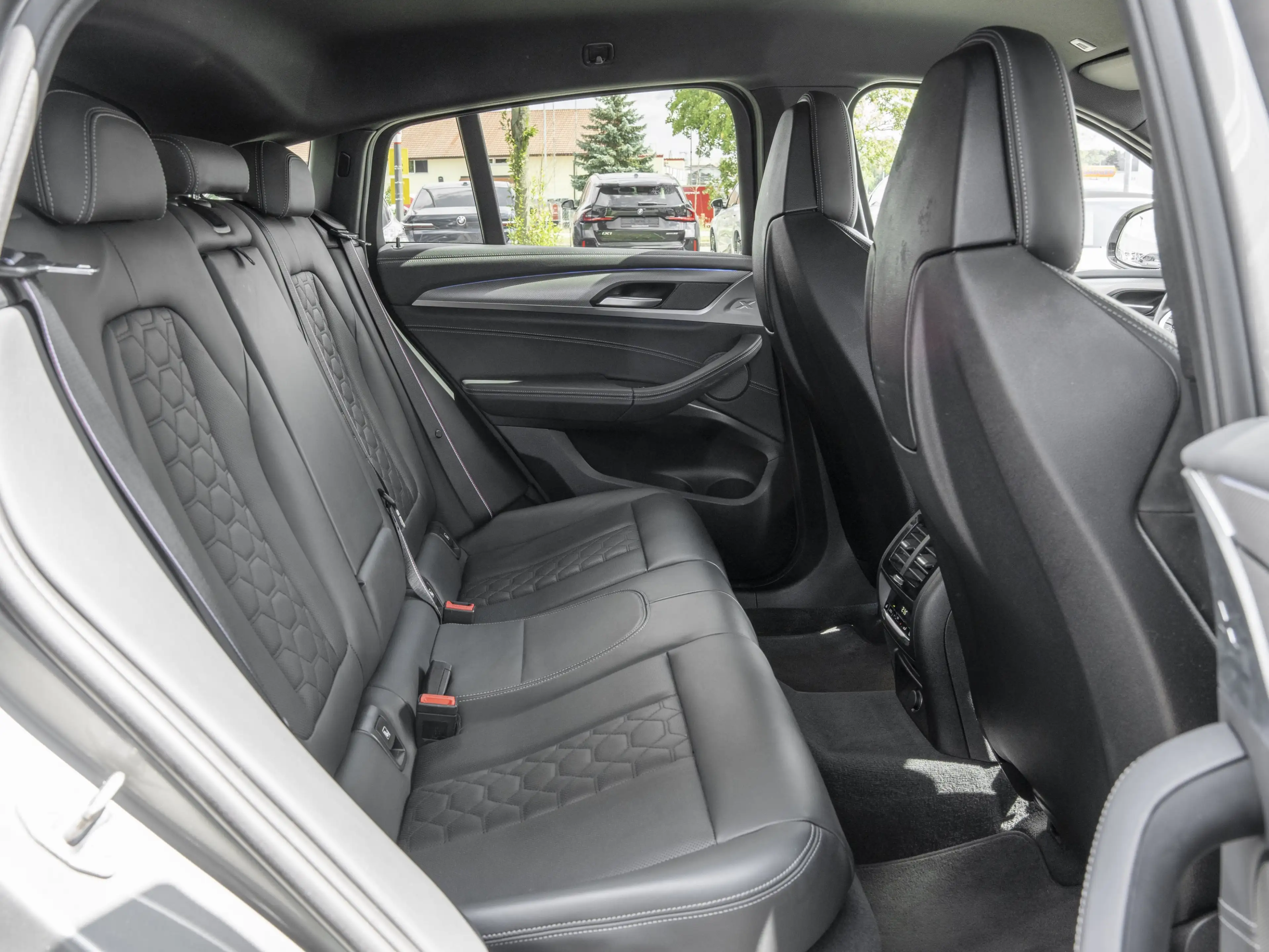 BMW X4 M Competition   M Competition DrAs+ 360° H/K SITZBEL — photo 4