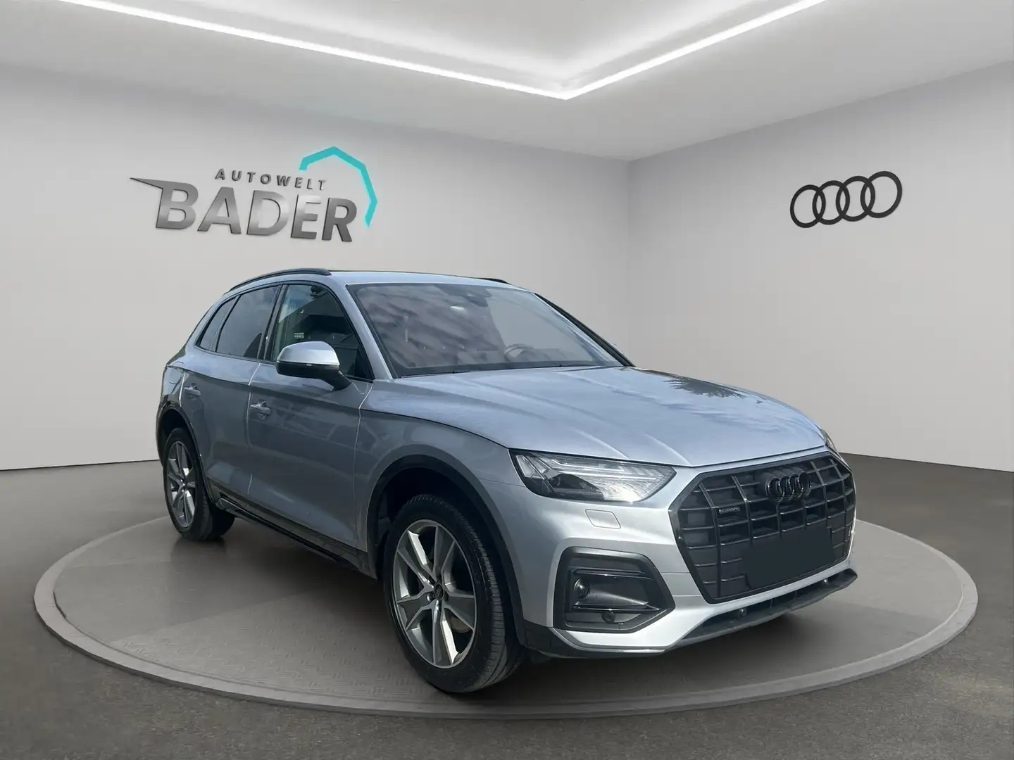 Audi Q5 2.0 TDI quattro S tronic Matrix AHK Silber - 1