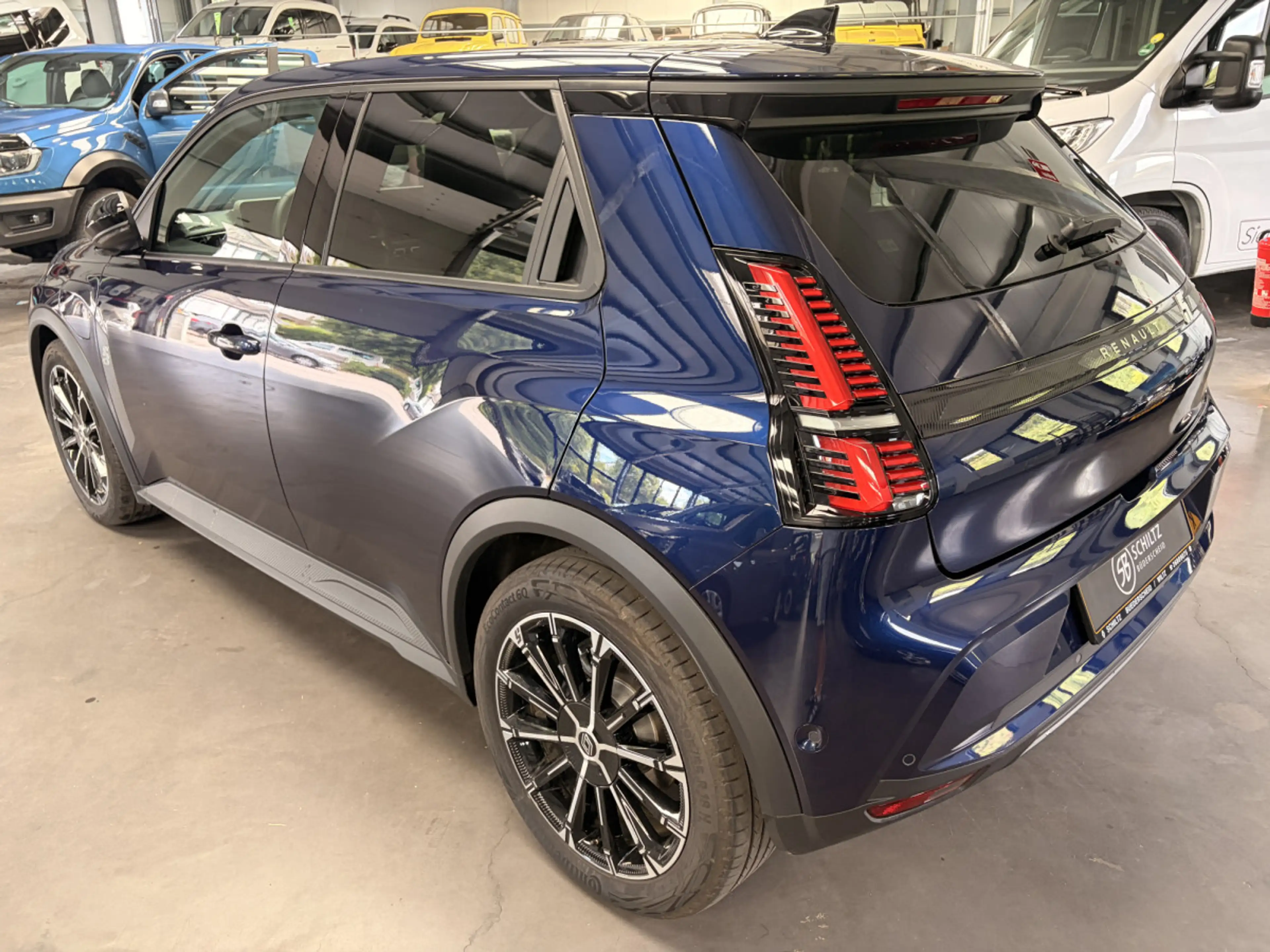 Renault R 5 E-Tech Techno 52kw/h range 150HP — photo 6