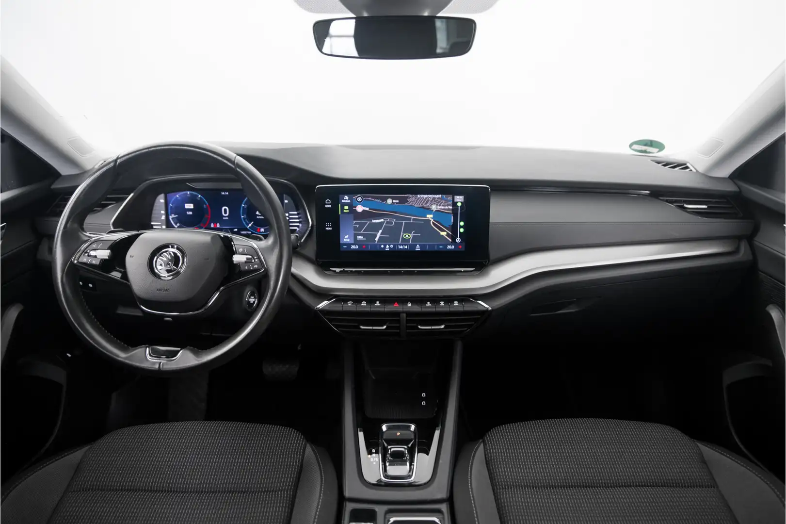 Skoda Octavia Combi 1.0 e-TSI Business Edition Apple carplay Nav Grau - 2