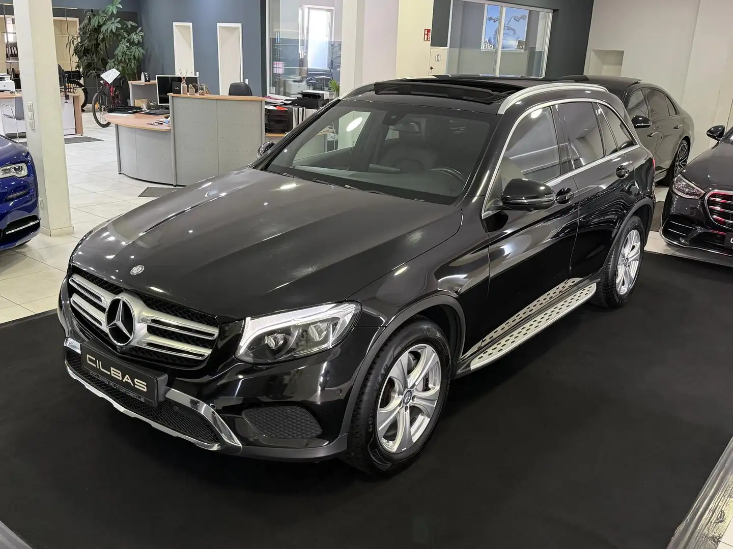 Mercedes-Benz GLC 220 d 4M *PANO*360° KAMERA*TEMP*NAVI*LED* Noir - 2