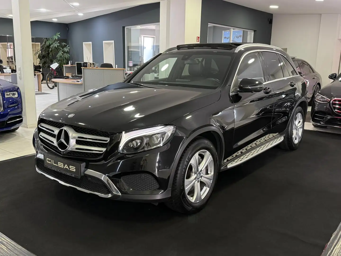 Mercedes-Benz GLC 220 d 4M *PANO*360° KAMERA*TEMP*NAVI*LED* Noir - 1