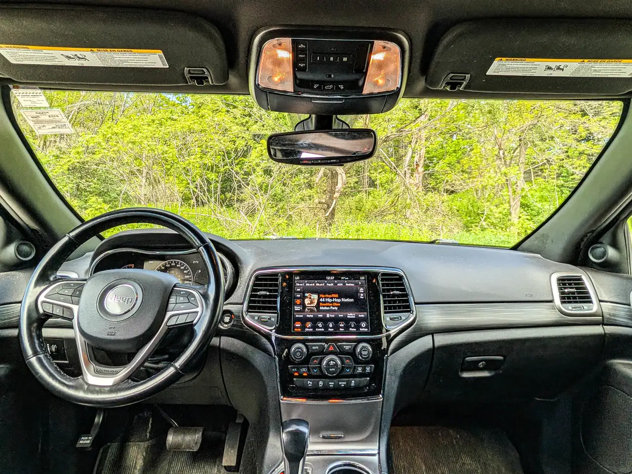 Jeep Grand Cherokee снимка Jeep Grand Cherokee