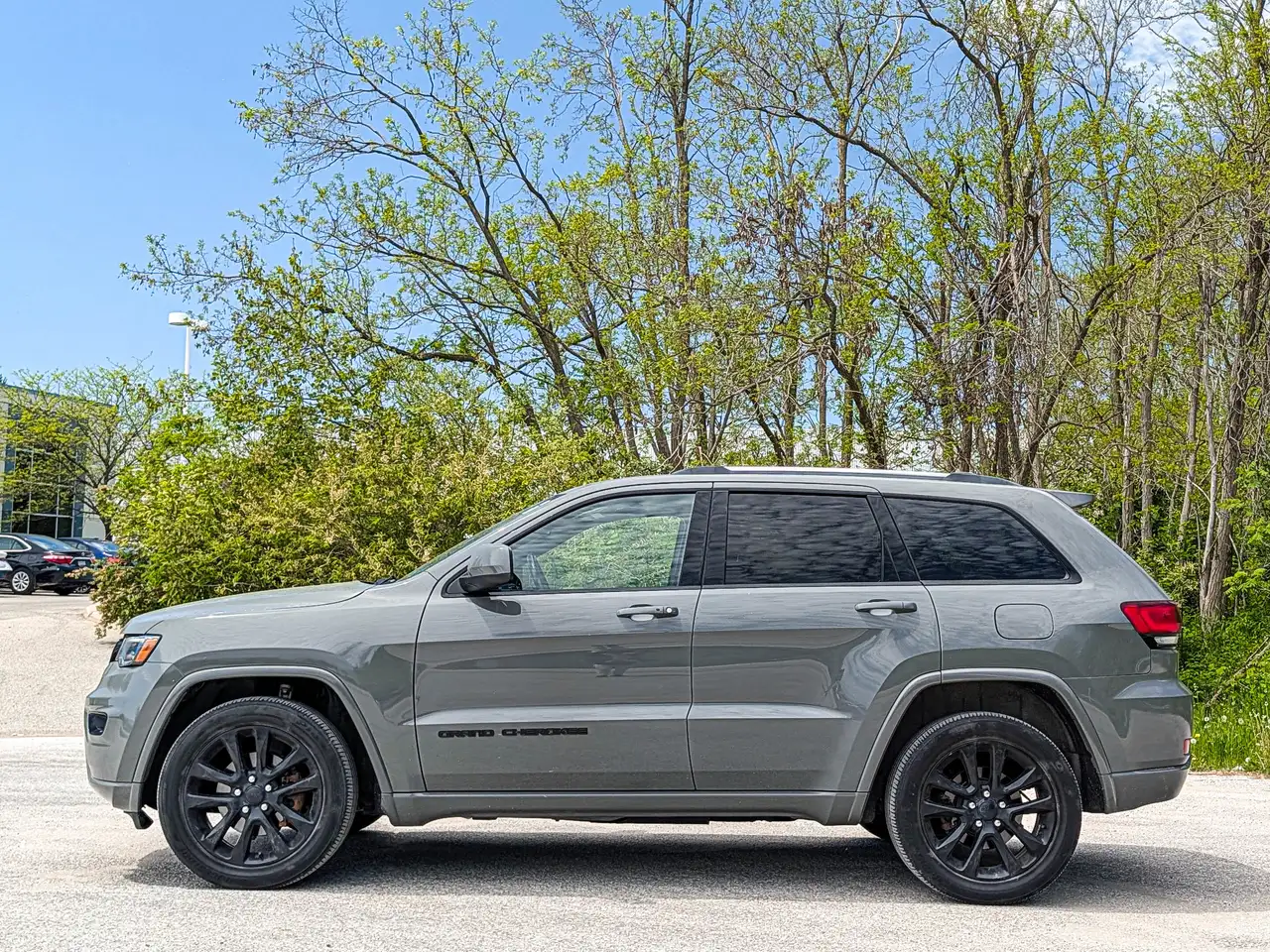Jeep Grand Cherokee снимка Jeep Grand Cherokee