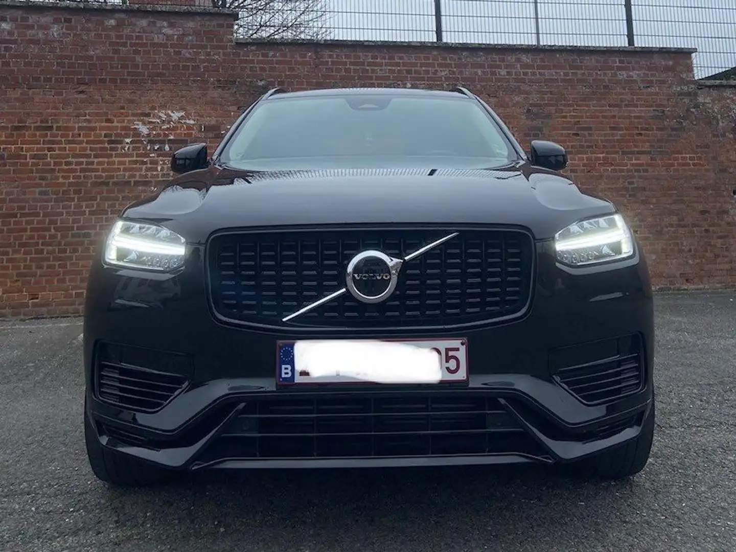 Volvo XC90 XC90 T8 AWD Plug-in Hybrid Plus Dark Noir - 2