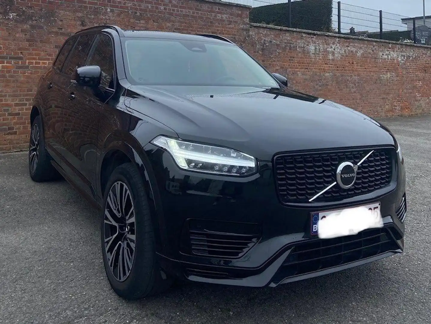 Volvo XC90 XC90 T8 AWD Plug-in Hybrid Plus Dark Noir - 1