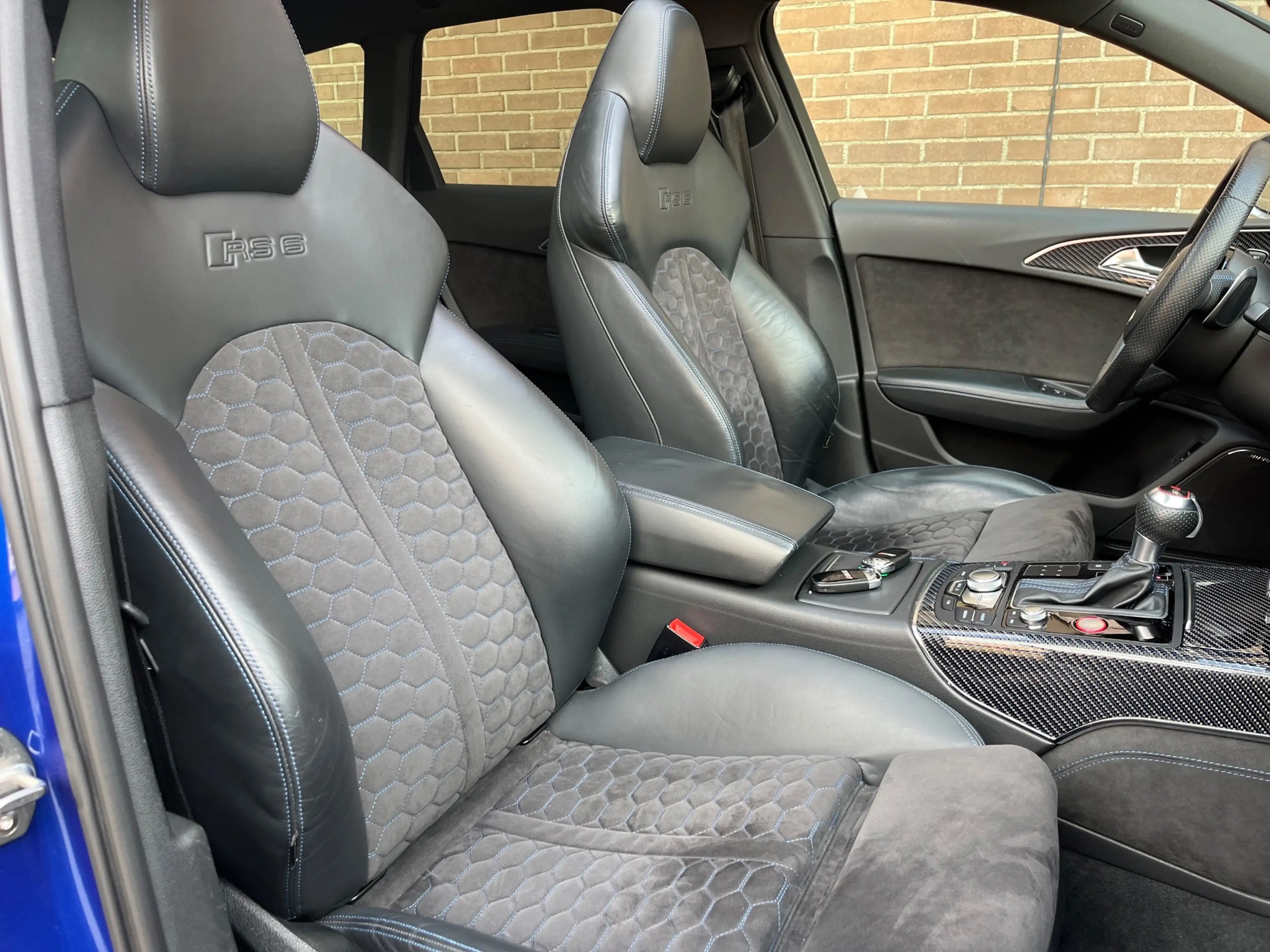 Audi RS6 Avant Quattro Performance Pano 605pk Keramisch Mil — photo 14