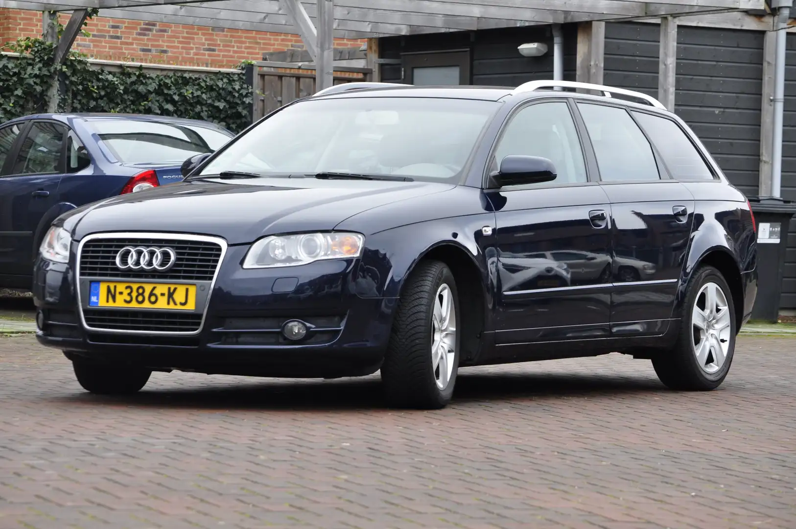Audi A4 1.8 Turbo, Automaat, Cruise Control, Youngtimer Blauw - 2