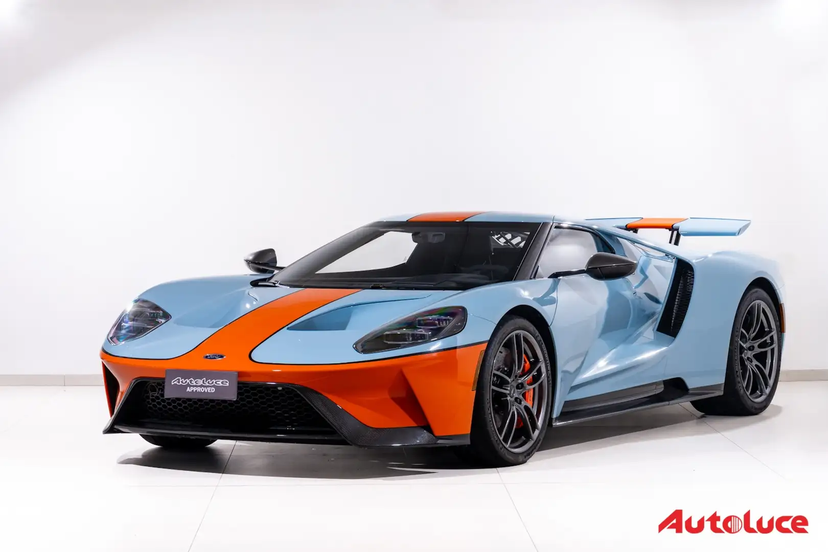 Ford GT Heritage Edition | Livrea Gulf Oil | IVA Esposta Bleu - 1