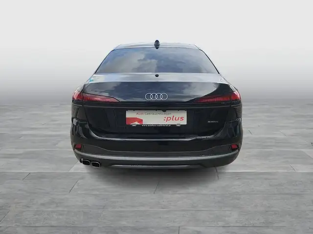 Audi A6 view 5